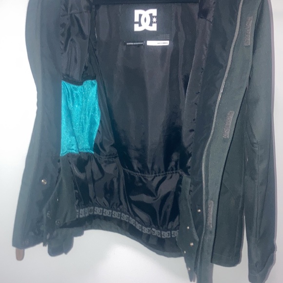 DC Shoes Ski Jacket - Picture 4 of 6
